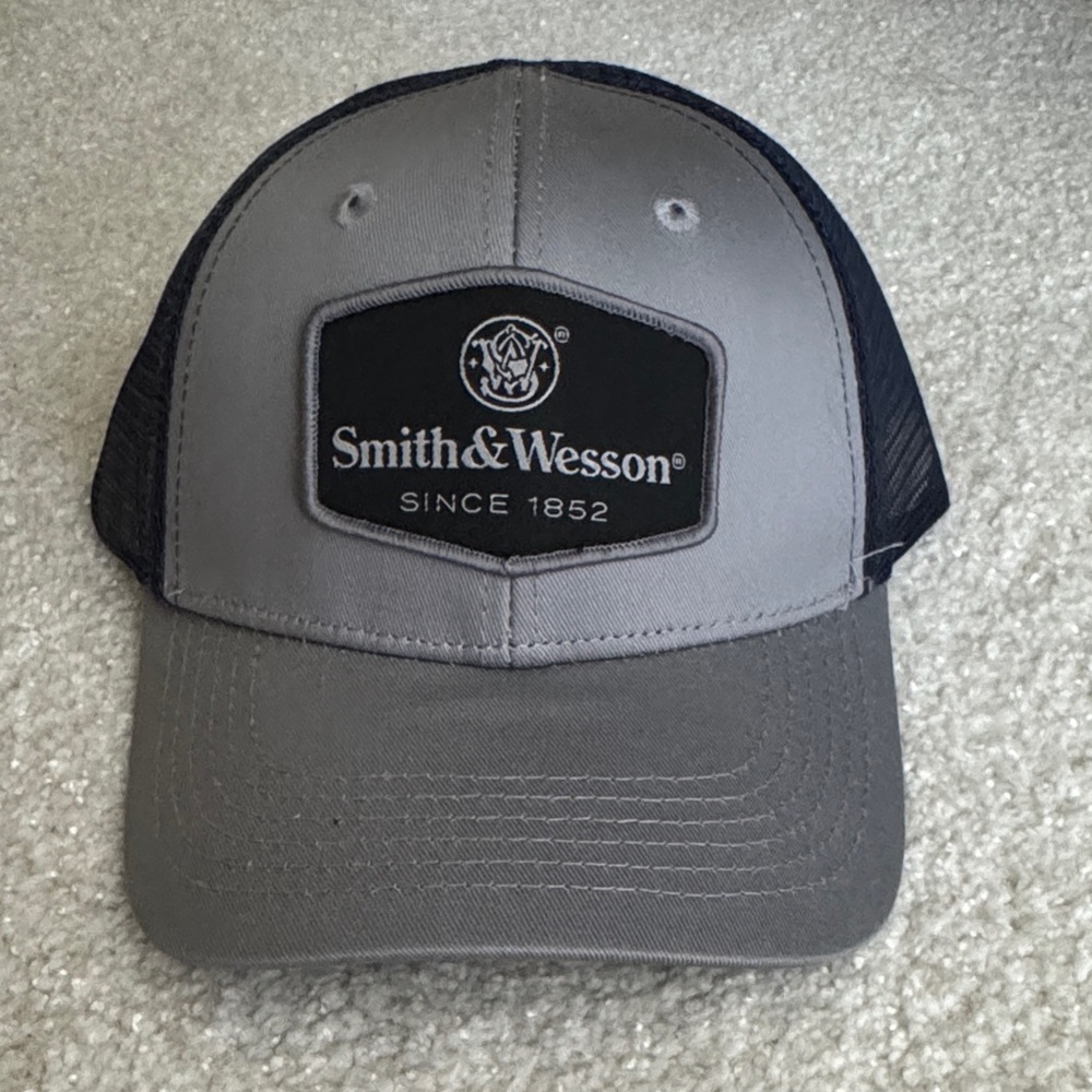 NWT Smith & Wesson Hat